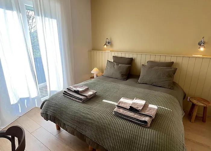 Bed & Breakfast Le Clos Des Berges De L'ain *