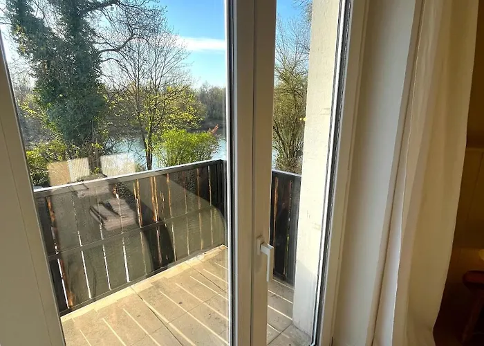 Bed & Breakfast Le Clos Des Berges De L'ain