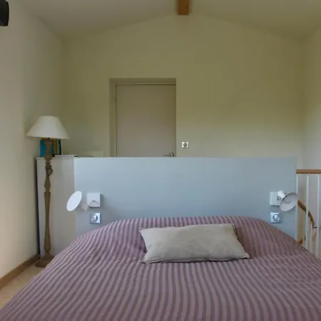 Holiday home Le Clos Des Berges De L'ain Charnoz-sur-Ain
