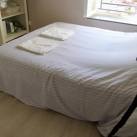 Holiday home Le Clos Des Berges De L'ain